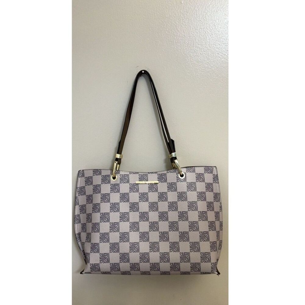 Steve Madden signature tote with matching clutch - Picture 2 of 14